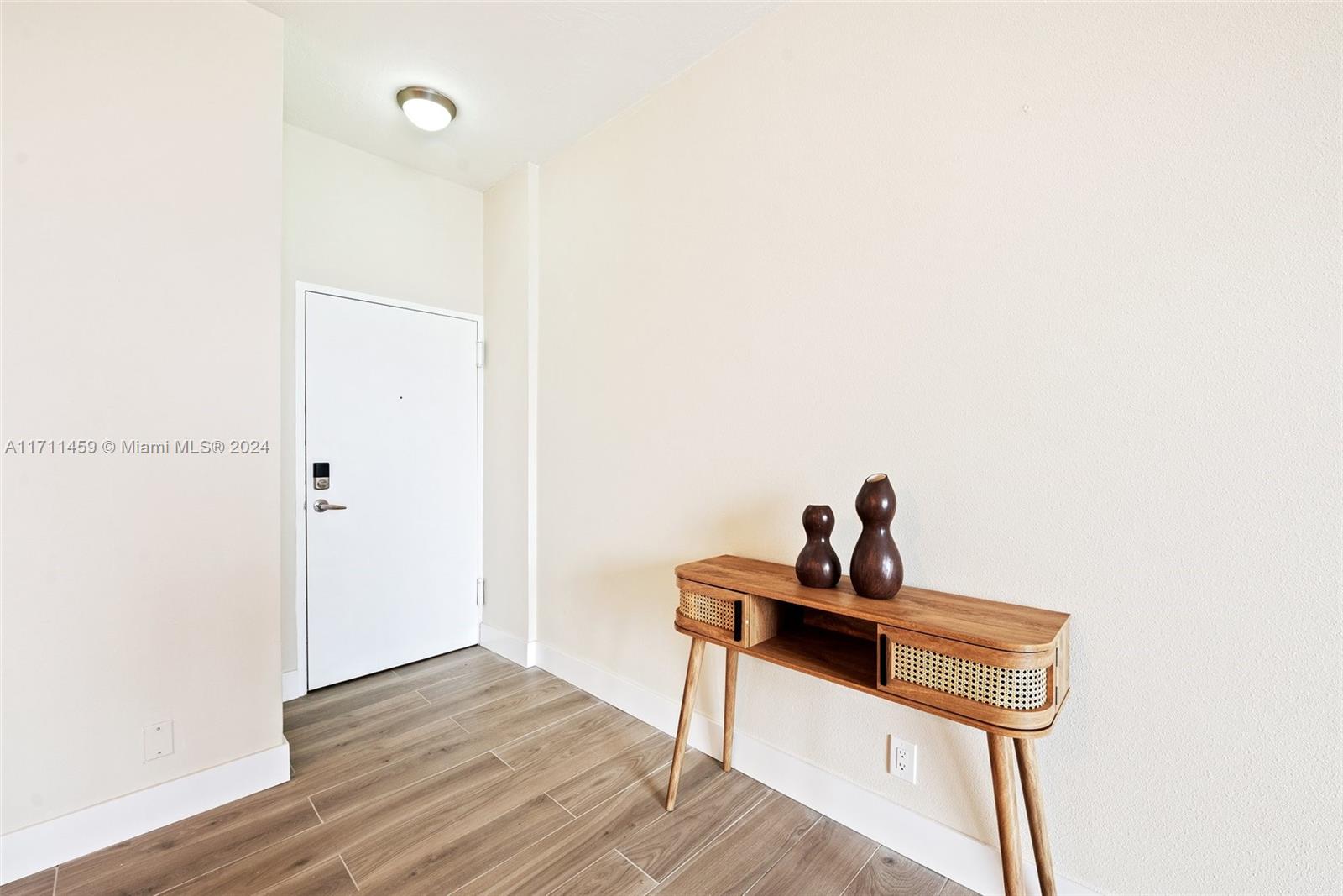 3001 S Ocean Dr 1639 Property Photo 4