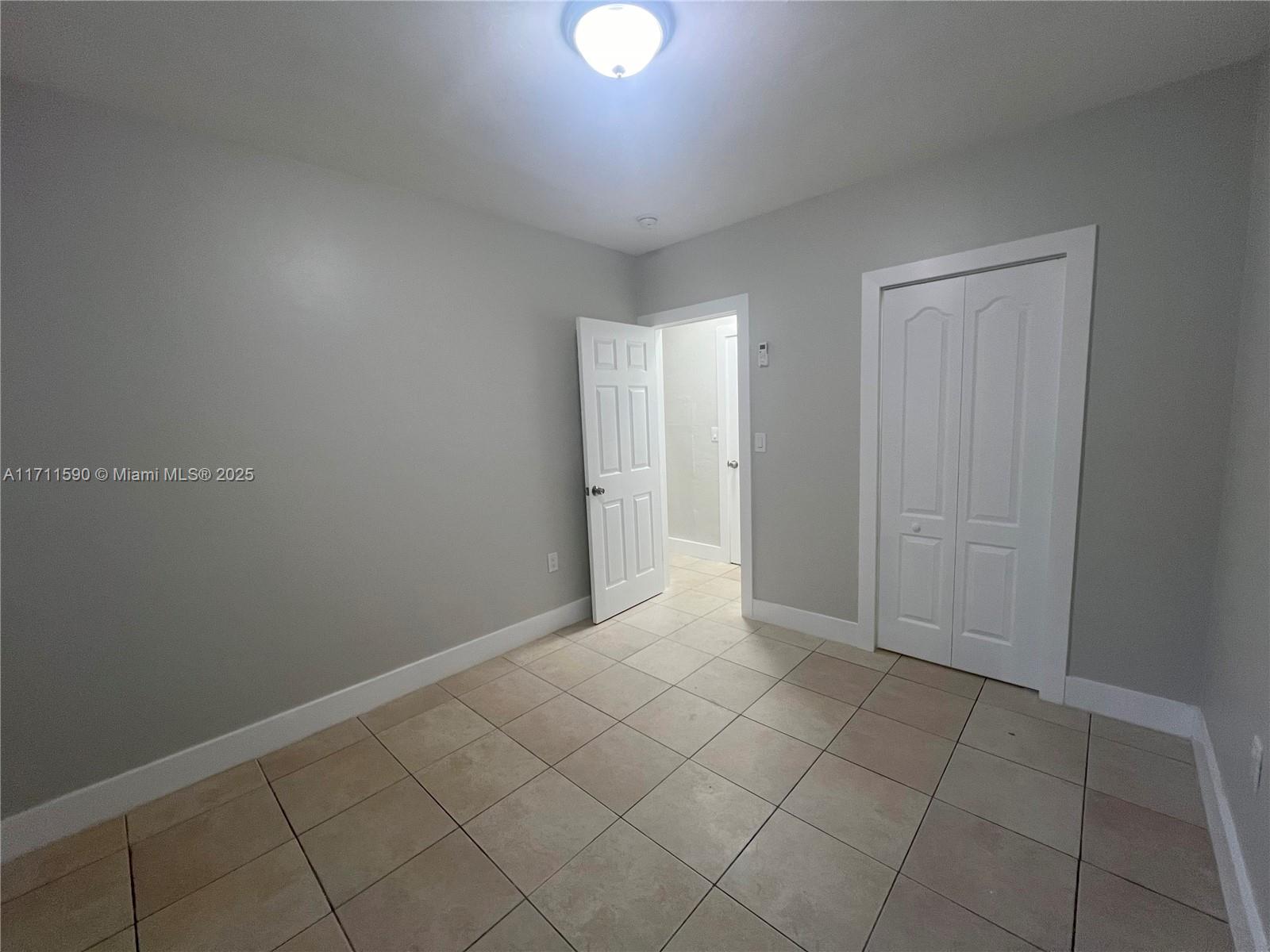 5520 Ne 1st Ct Property Photo 18