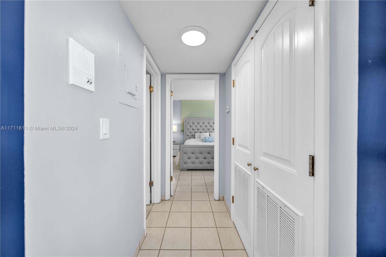 6900 Bay Dr 11i Property Photo 12