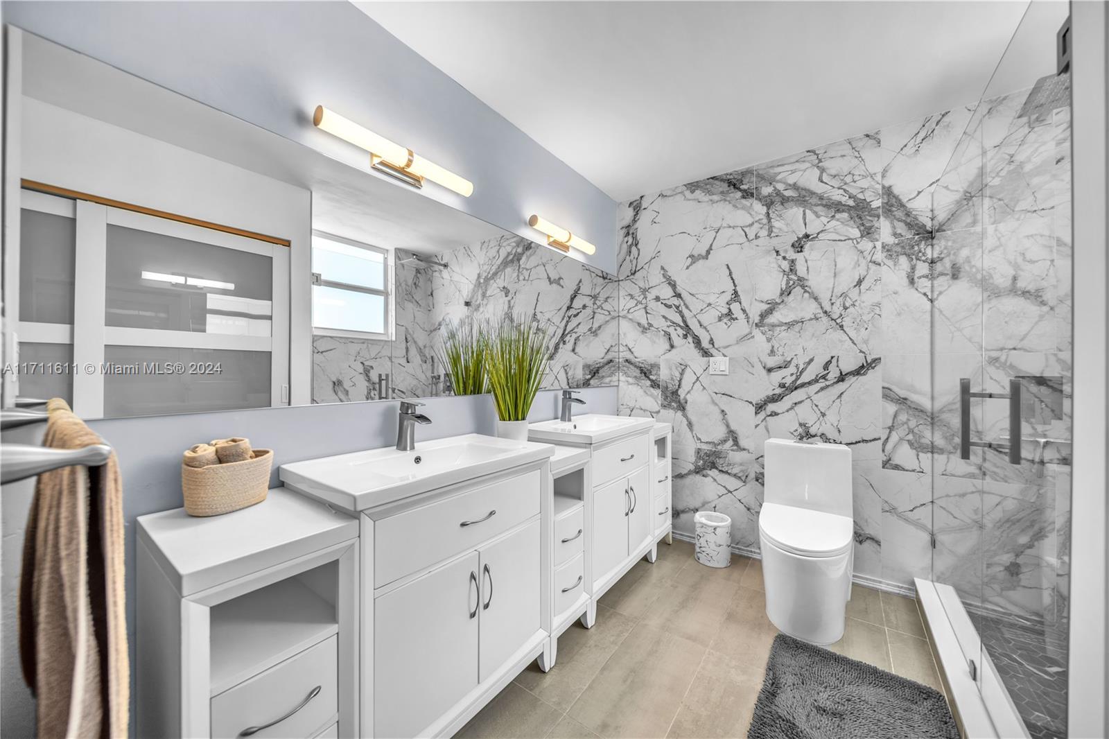 6900 Bay Dr 11i Property Photo 20