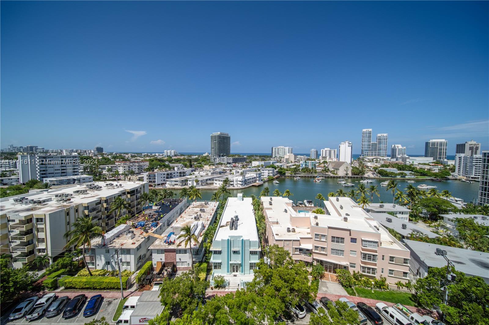 6900 Bay Dr 11i Property Photo 29