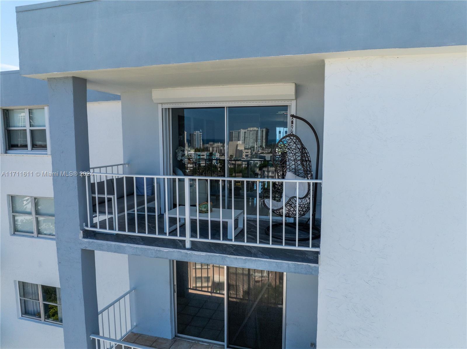 6900 Bay Dr 11i Property Photo 35