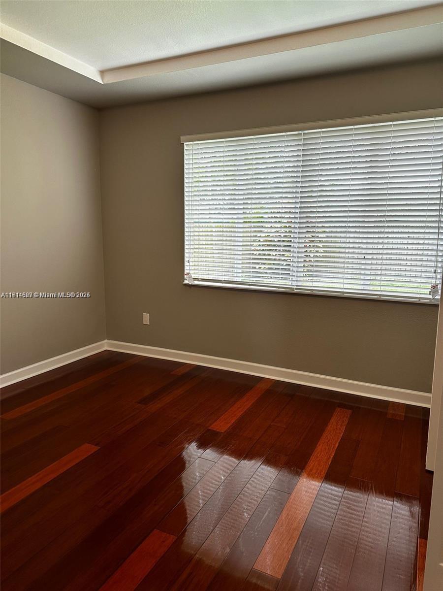 1080 Ne 35th Ave 1080 Property Photo 15