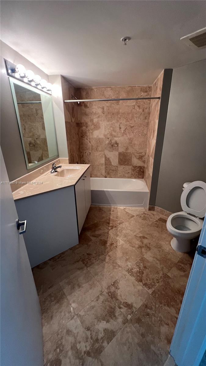 9055 Sw 73rd Ct 2007 Property Photo 7