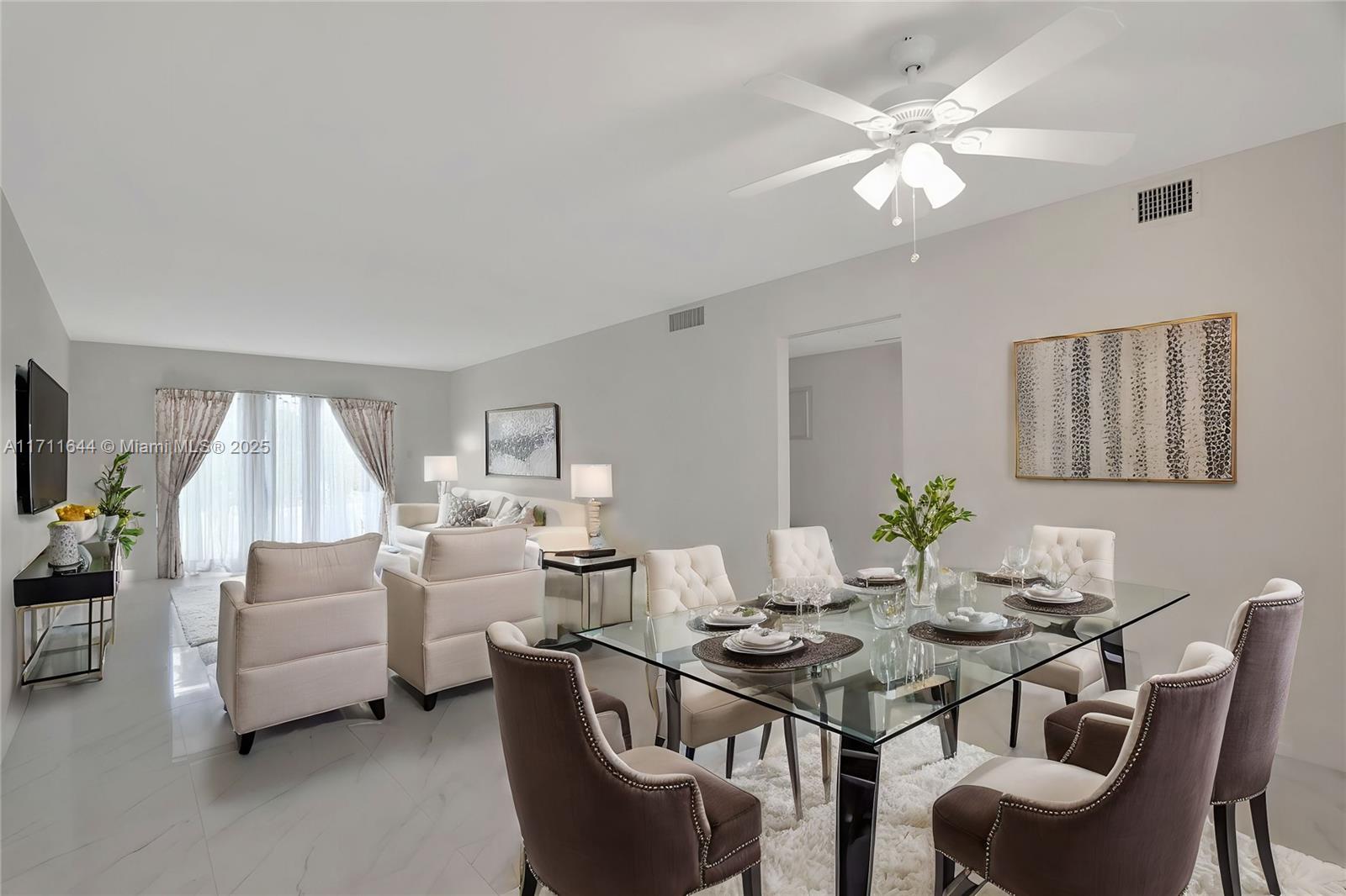 2202 Lucaya Bnd M1 Property Photo 4