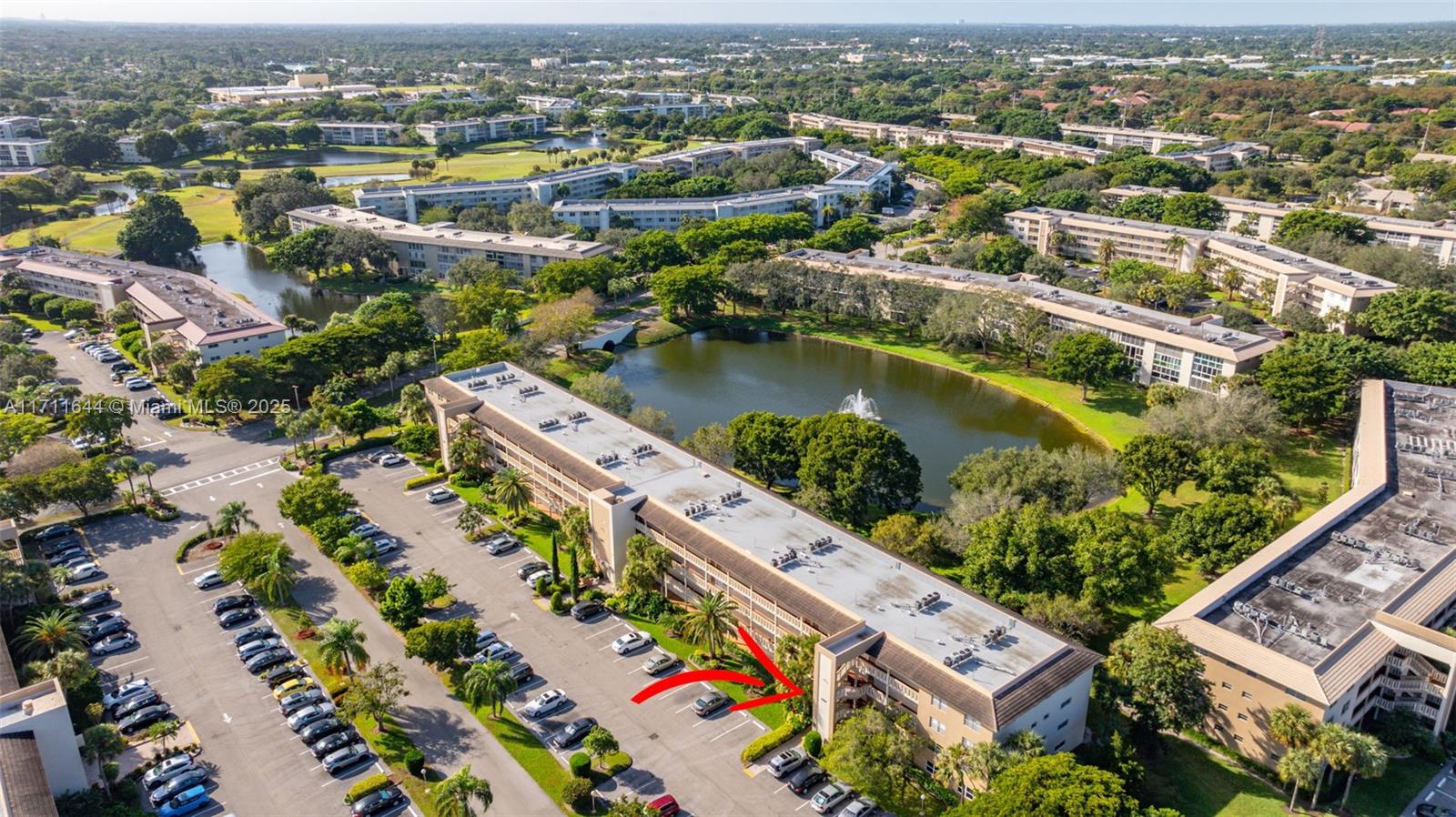 2202 Lucaya Bnd M1 Property Photo 18