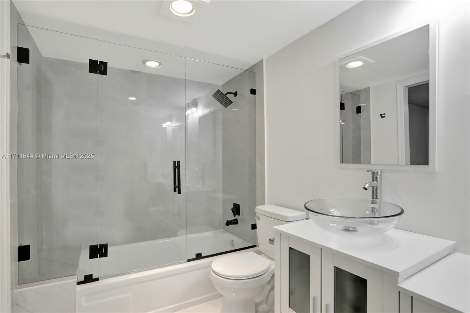2202 Lucaya Bnd M1 Property Photo 34