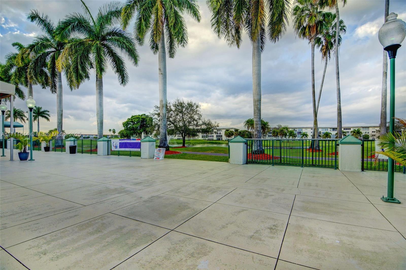 2202 Lucaya Bnd M1 Property Photo 71