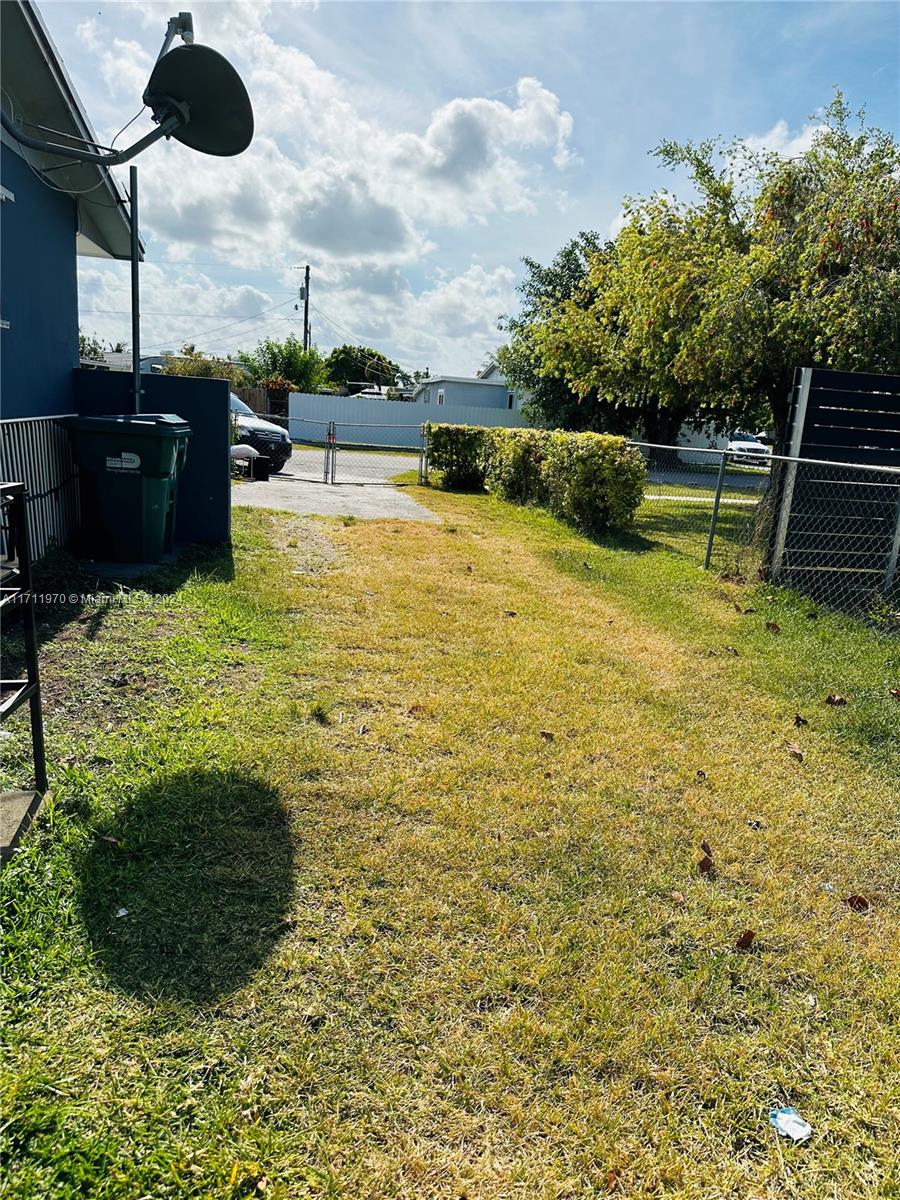 28521 Sw 144th Ct. Property Photo 5