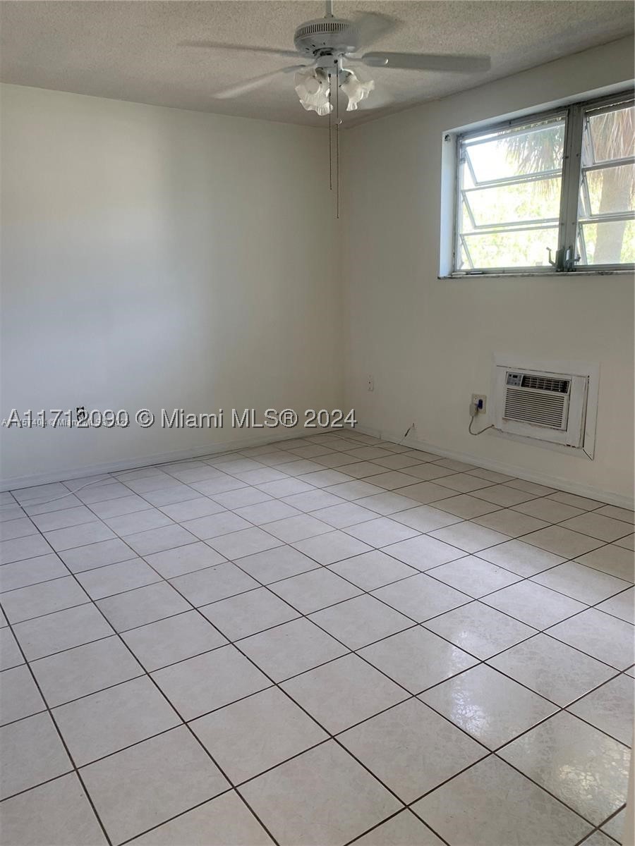 1395 Ne 167th St 209 Property Photo 26