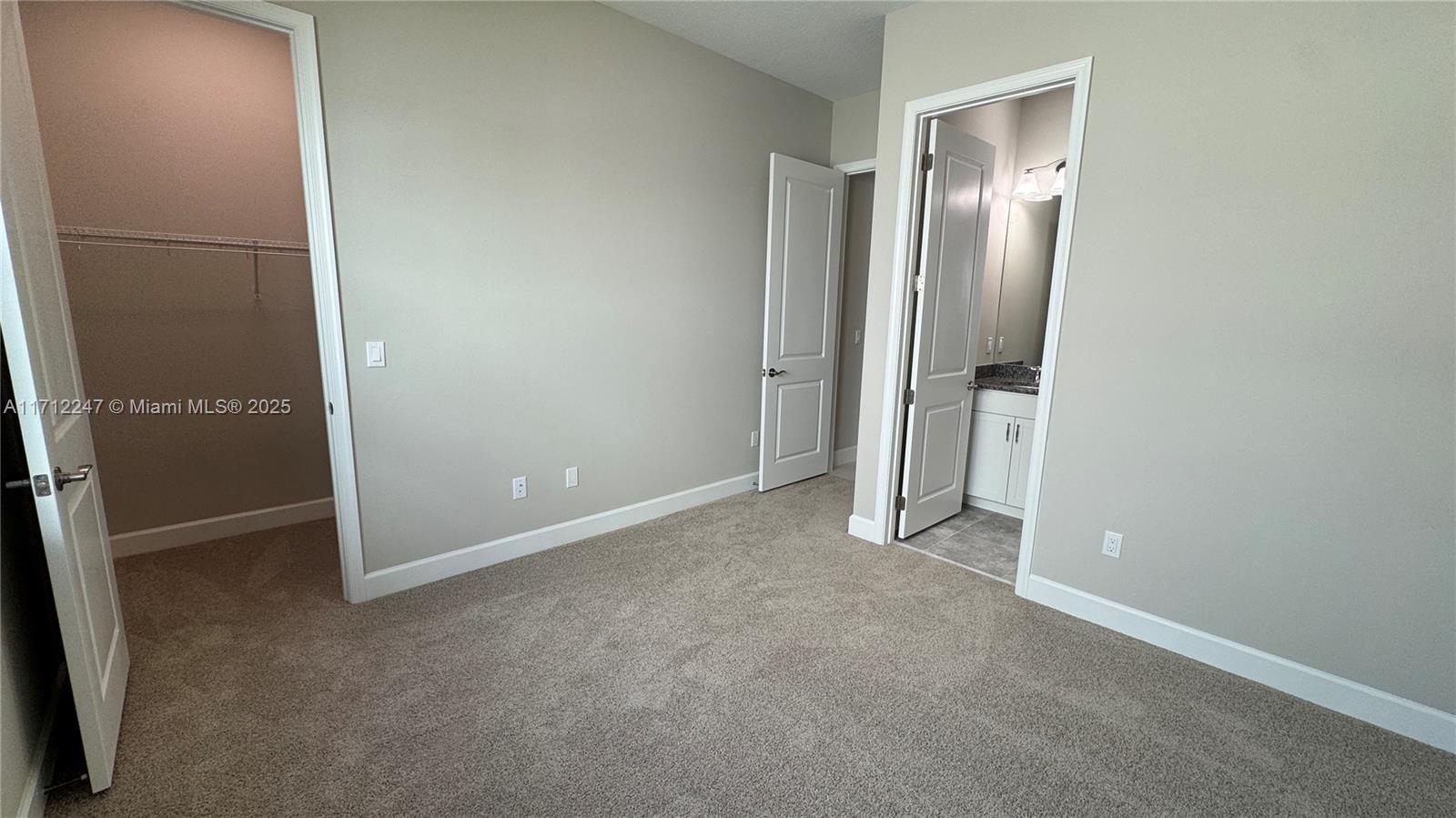 14935 Wildwood Cir 14935 Property Photo 10
