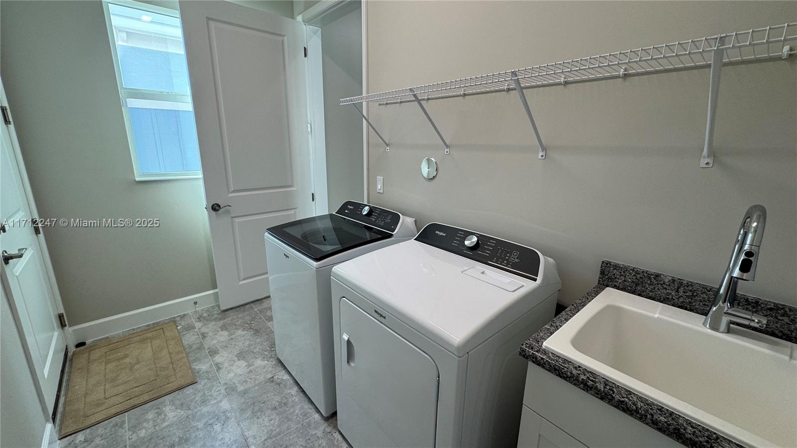 14935 Wildwood Cir 14935 Property Photo 14
