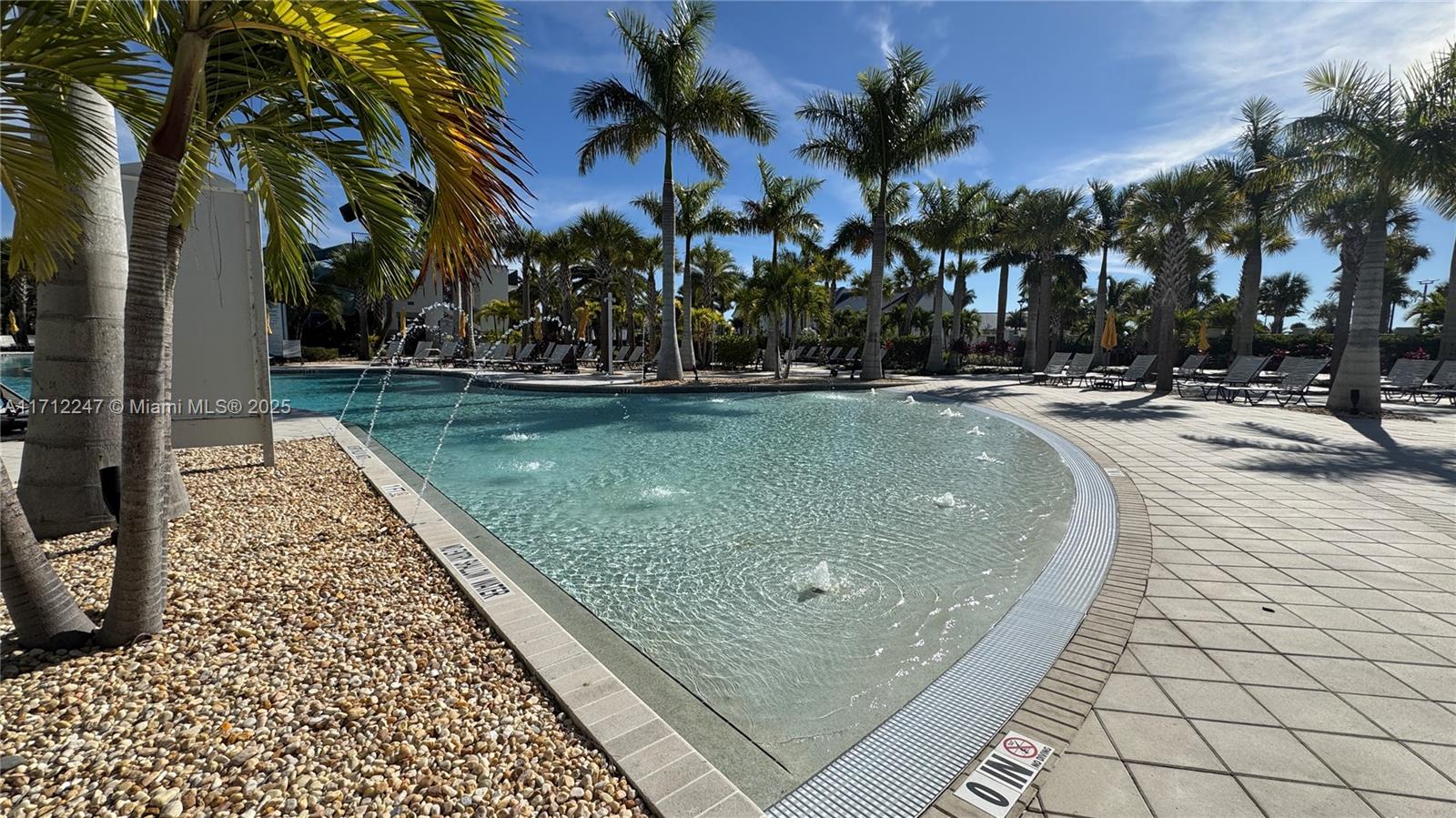 14935 Wildwood Cir 14935 Property Photo 22
