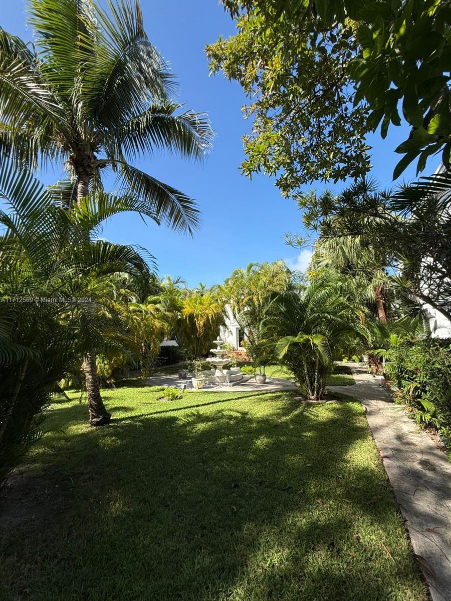 10074 E Bay Harbor Dr 74c Property Photo 24