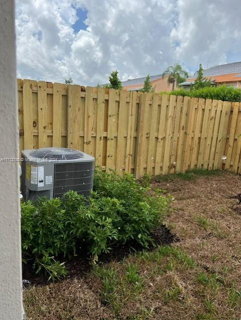 1676 Se 26th Ter 0 Property Photo 15