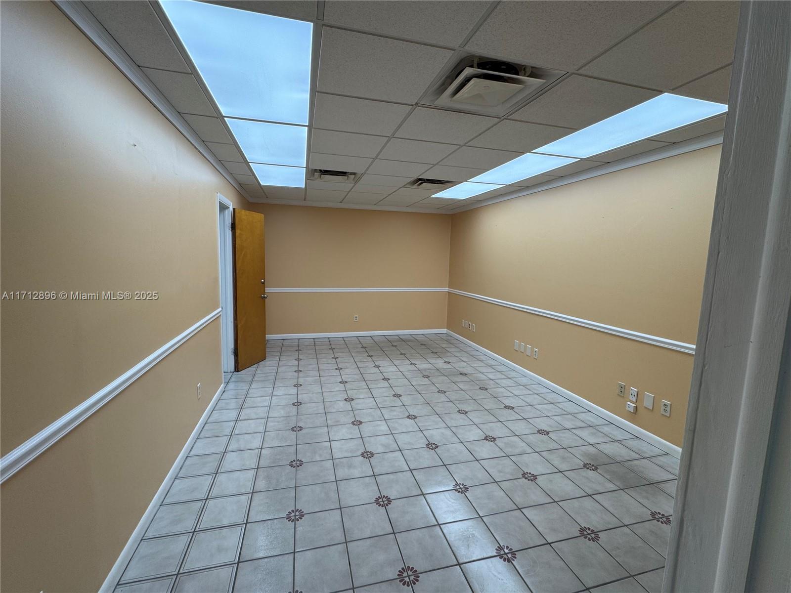 5801 Plunkett St Property Photo 5