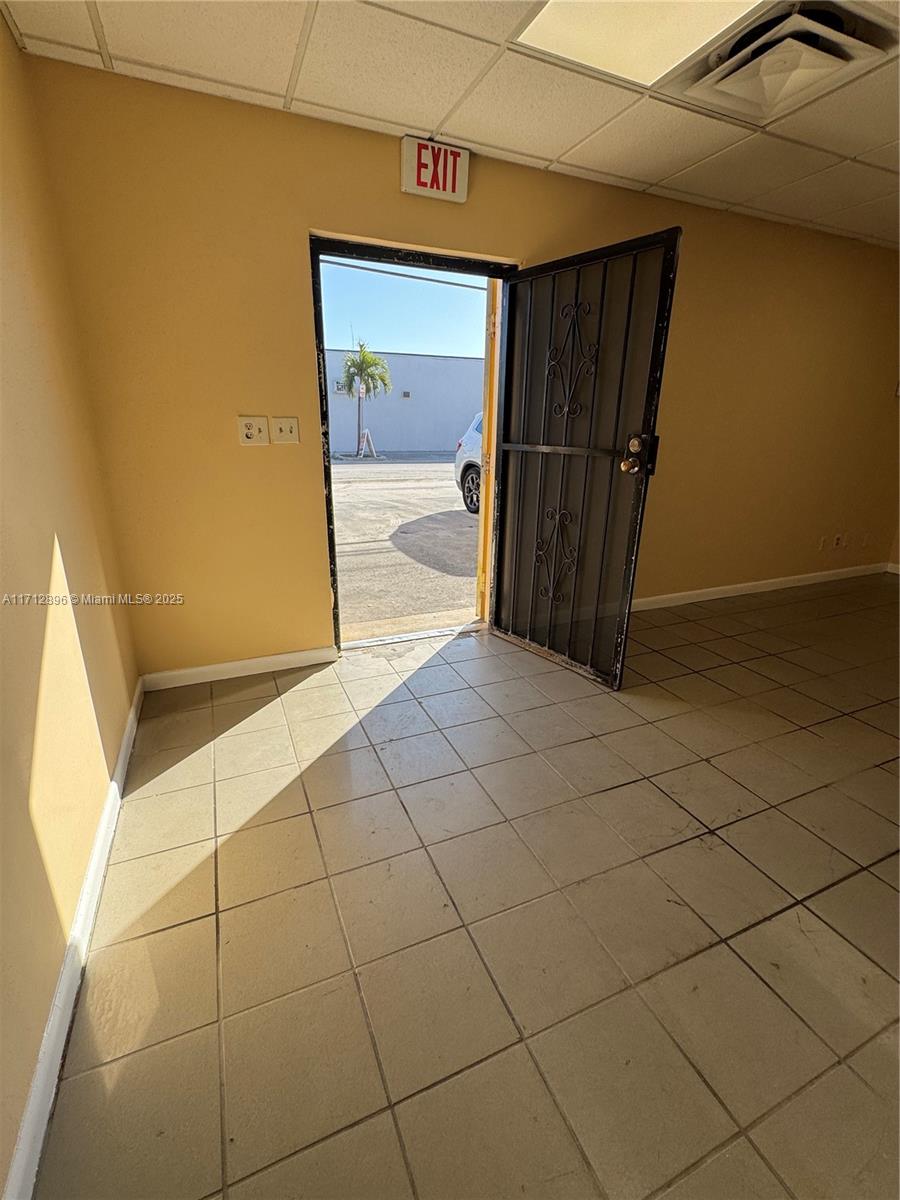 5801 Plunkett St Property Photo 11