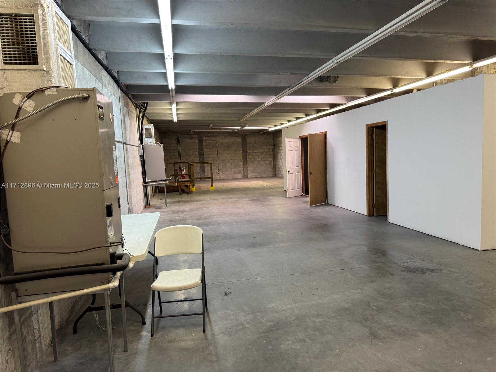 5801 Plunkett St Property Photo 14