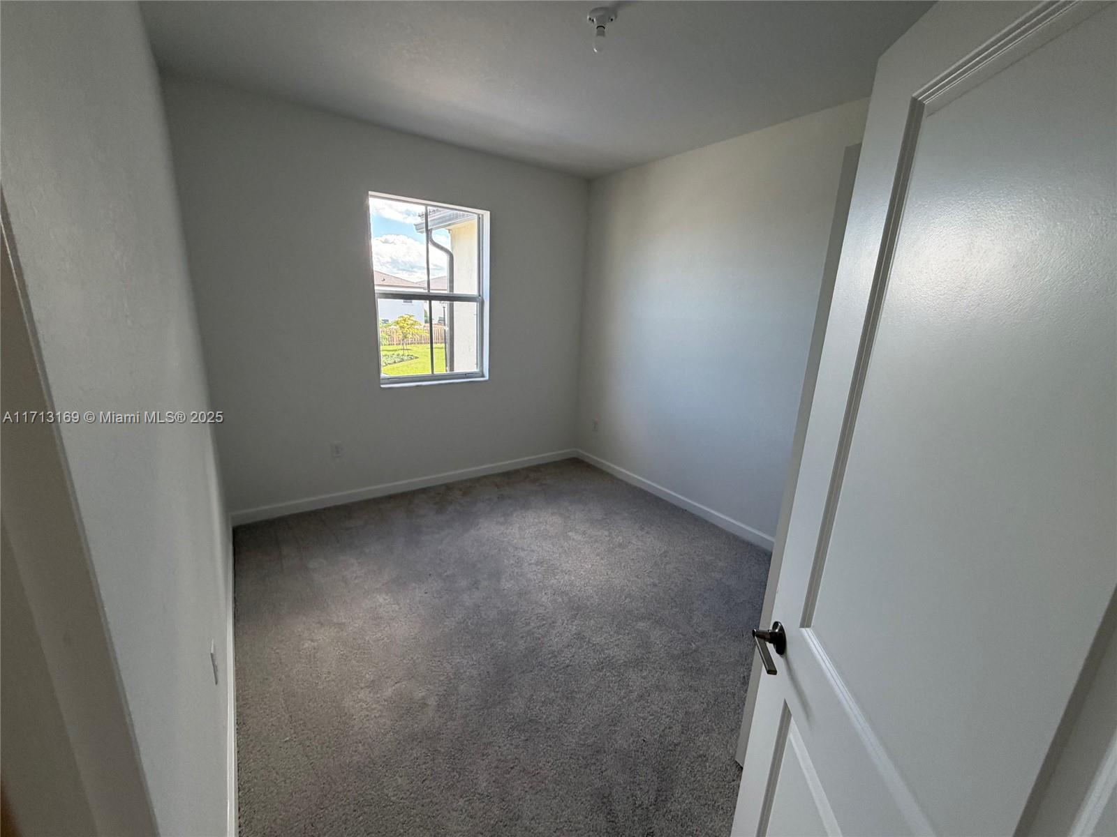 2876 Se 25 Ave 2876 Property Photo 17