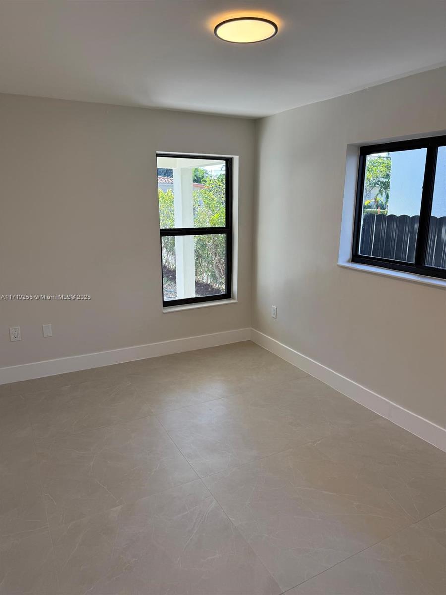 3983 Sw 2st Property Photo 12