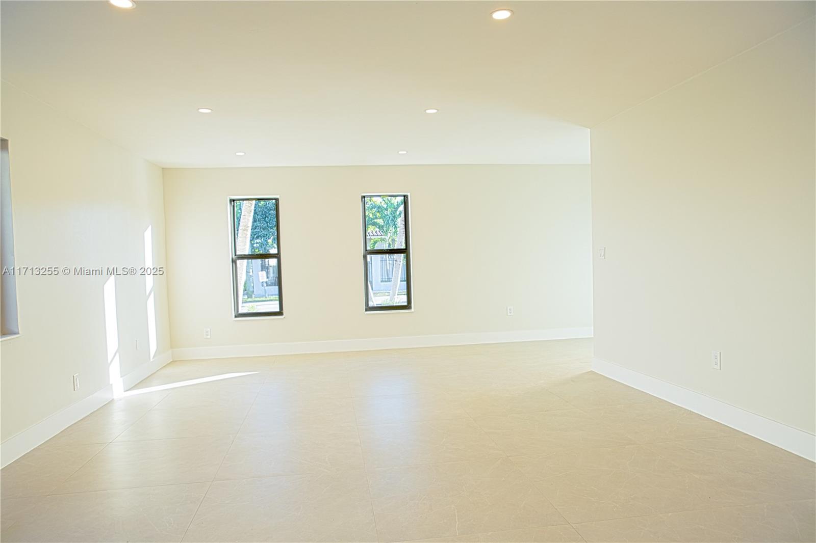 3983 Sw 2st Property Photo 15