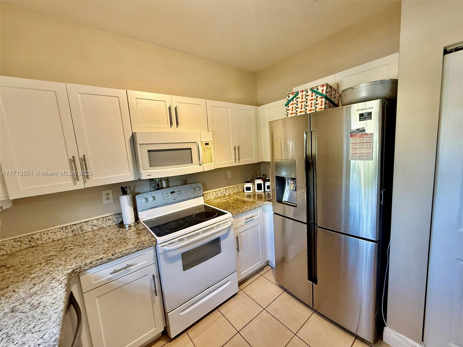 3721 Ne 4th Street Property Photo 15