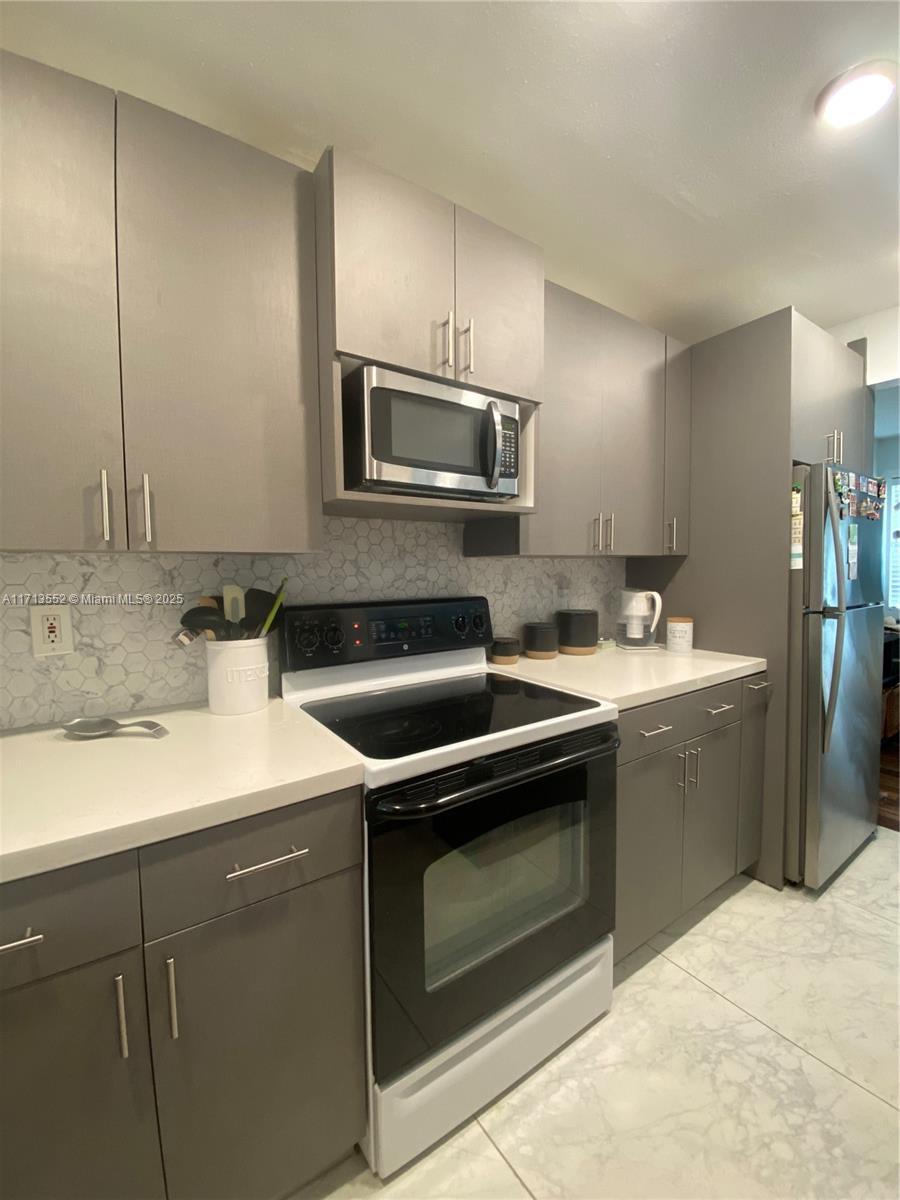 2278 Se 27th Dr 201-g Property Photo 23