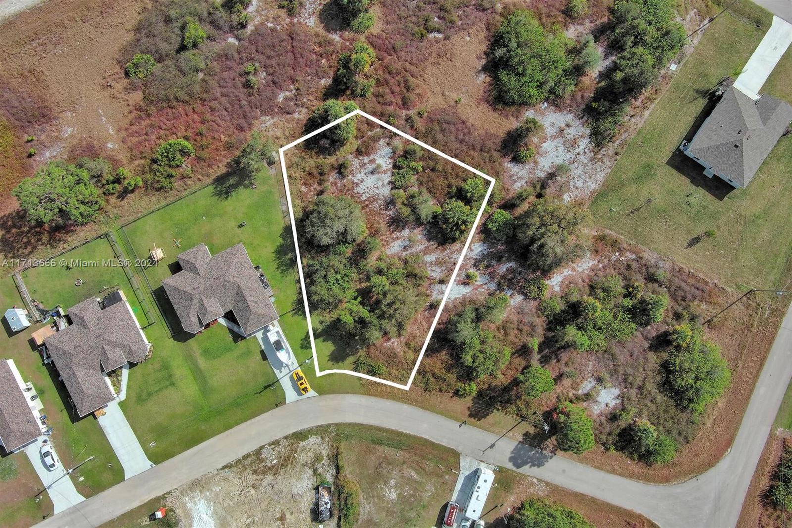 309 Raber Ave Property Photo 2