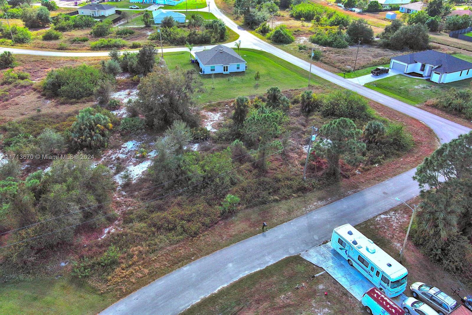 311 Raber Ave Property Photo 14