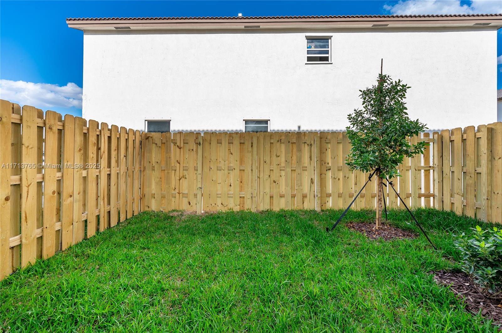 2433 Se 29 St 2433 Property Photo 20