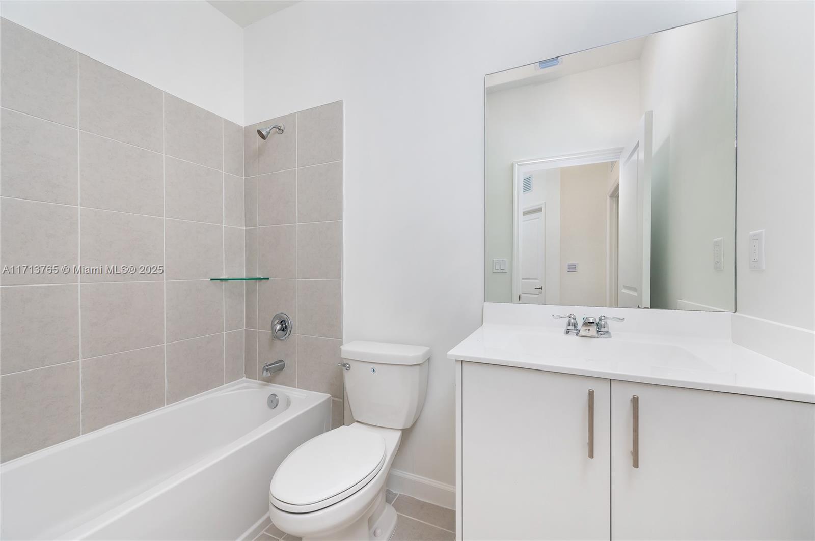 2433 Se 29 St 2433 Property Photo 42