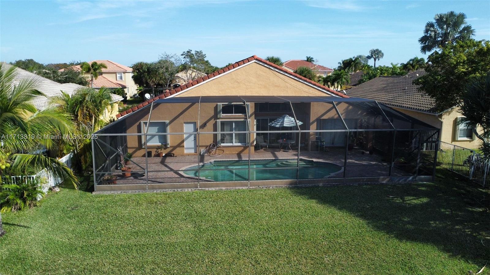 760 Sw 190th Ave Property Photo 4