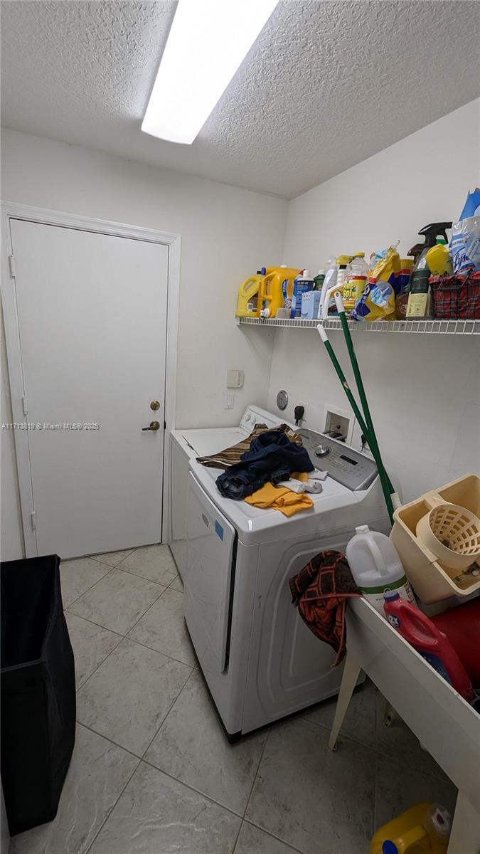 760 Sw 190th Ave Property Photo 33