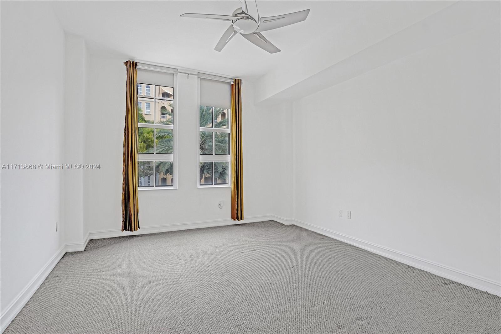 3001 Ne 185th St 328 Property Photo 22