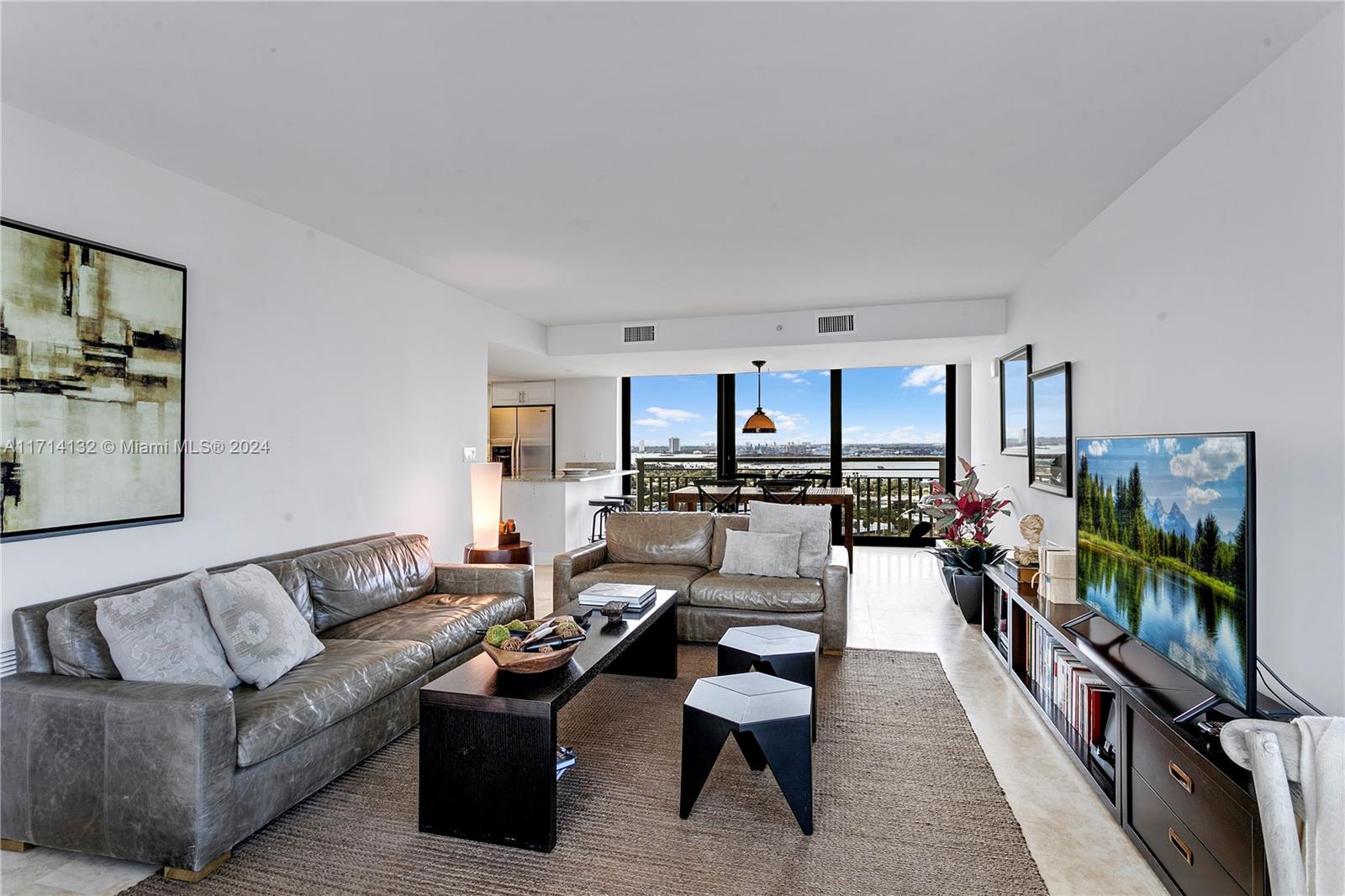 3000 N Ocean Dr 20a Property Photo 2