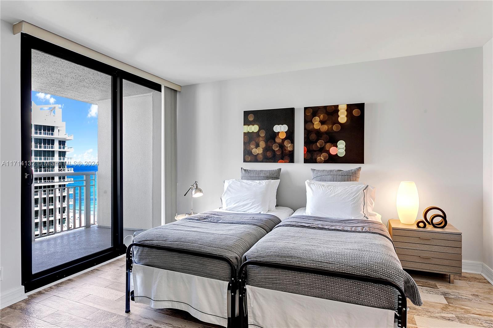 3000 N Ocean Dr 20a Property Photo 17