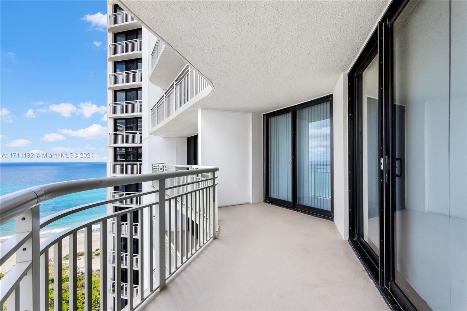 3000 N Ocean Dr 20a Property Photo 23