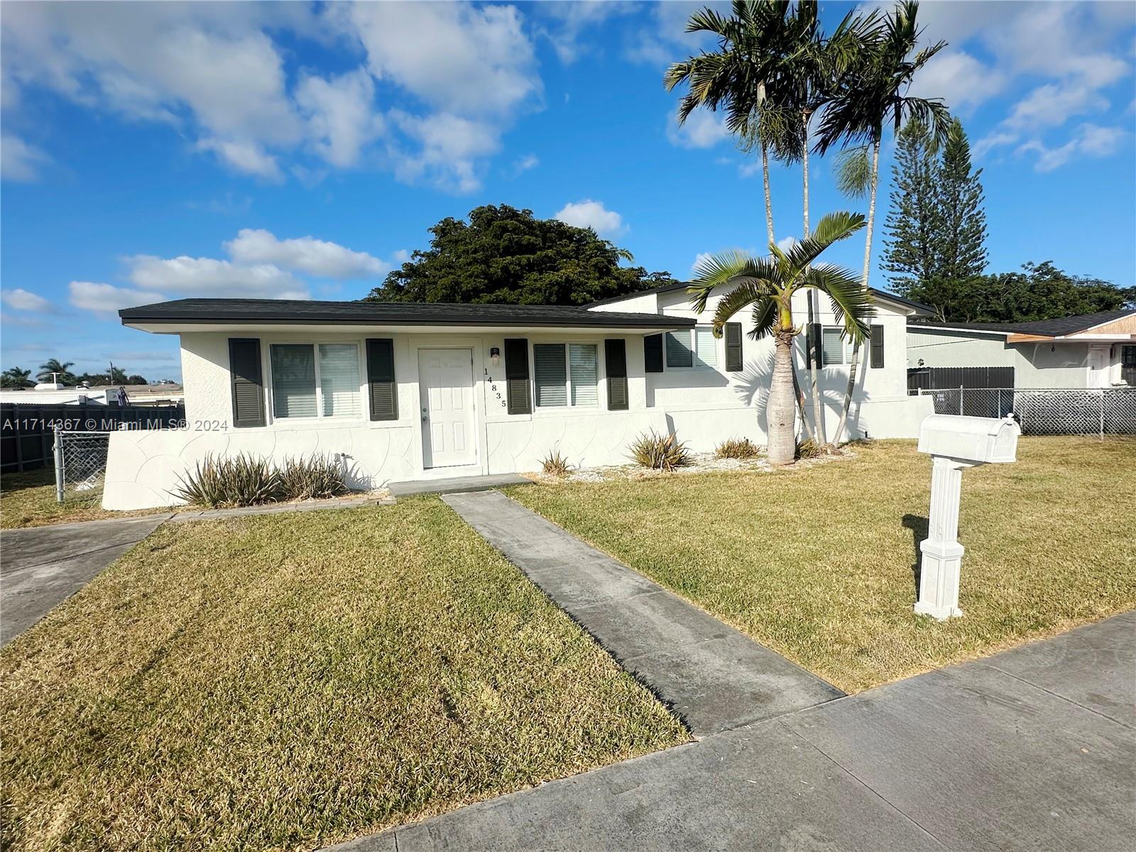 14835 Sw 297th Ter Property Photo 1