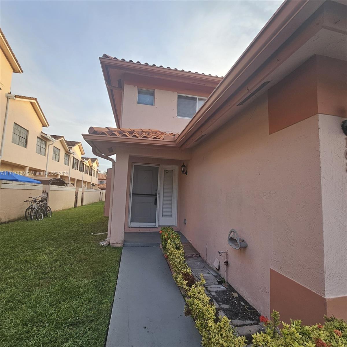 20818 San Simeon Way 108 Property Photo 27