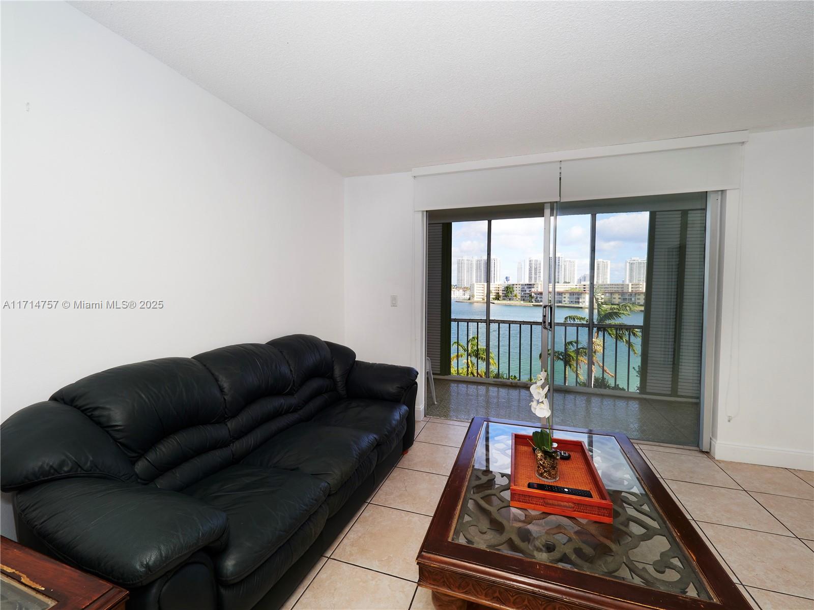 2861 Leonard Dr F412 Property Photo 11