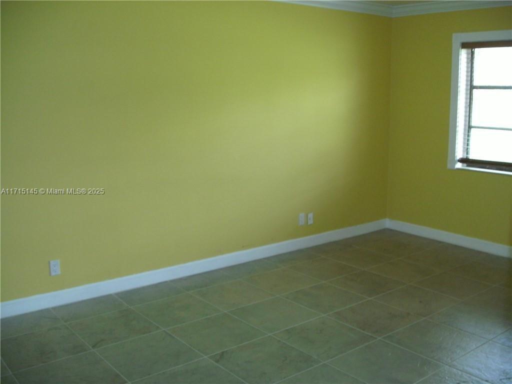 3109 Oakland Shores Dr G110 Property Photo 7