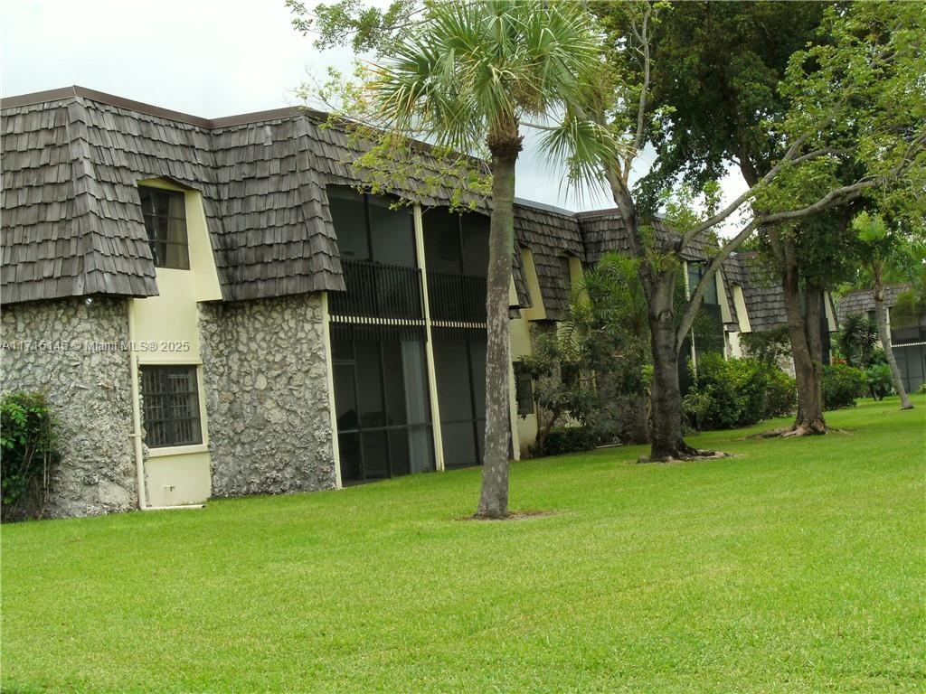 3109 Oakland Shores Dr G110 Property Photo 12