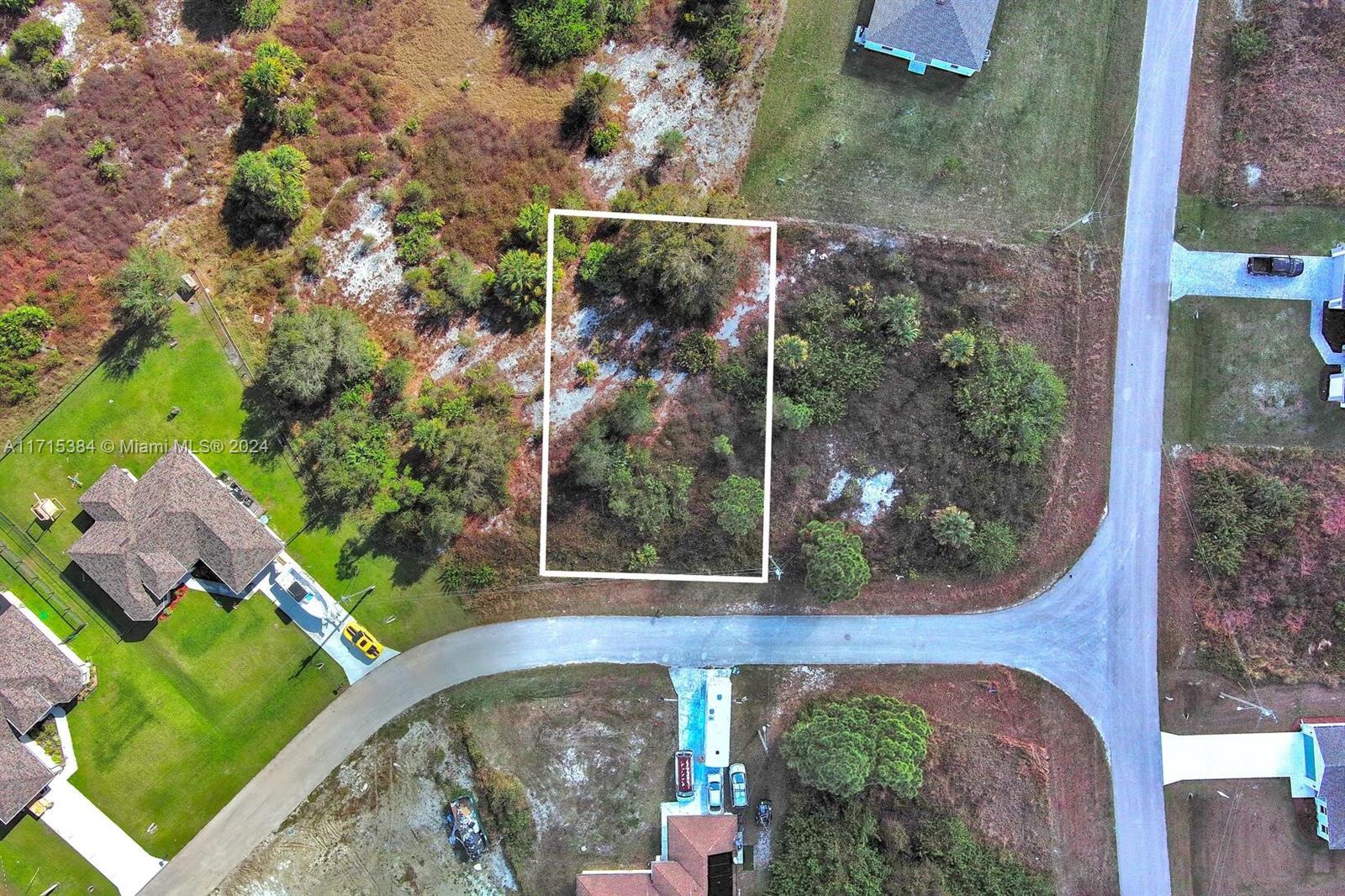 309 & 311 Raber Ave Property Photo 2