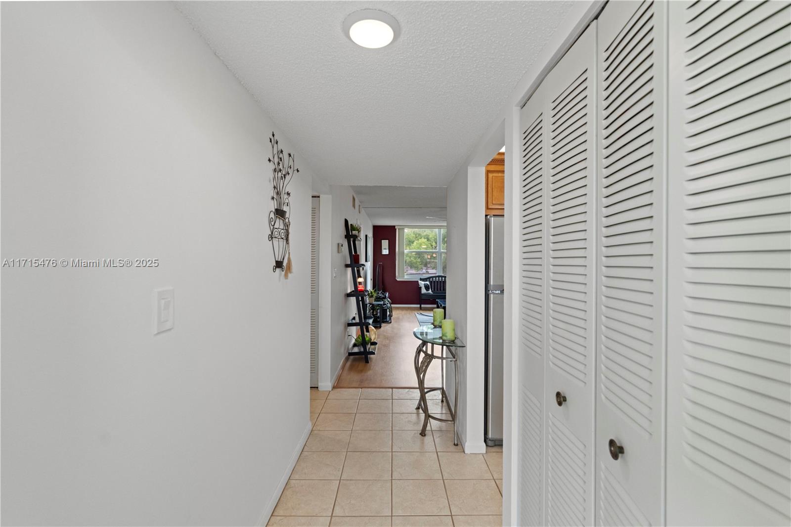 6870 Royal Palm Blvd 208m Property Photo 3
