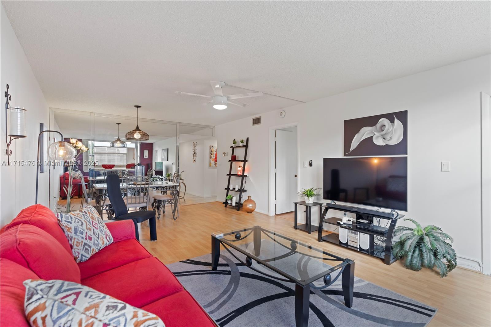 6870 Royal Palm Blvd 208m Property Photo 10