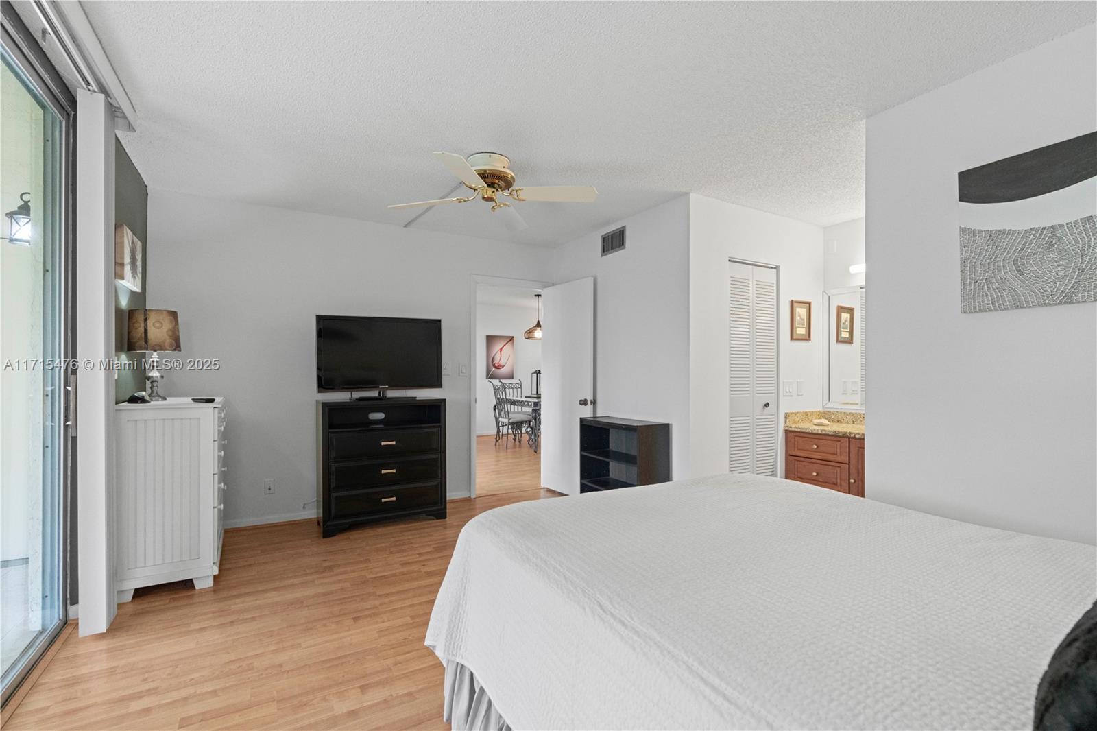 6870 Royal Palm Blvd 208m Property Photo 20