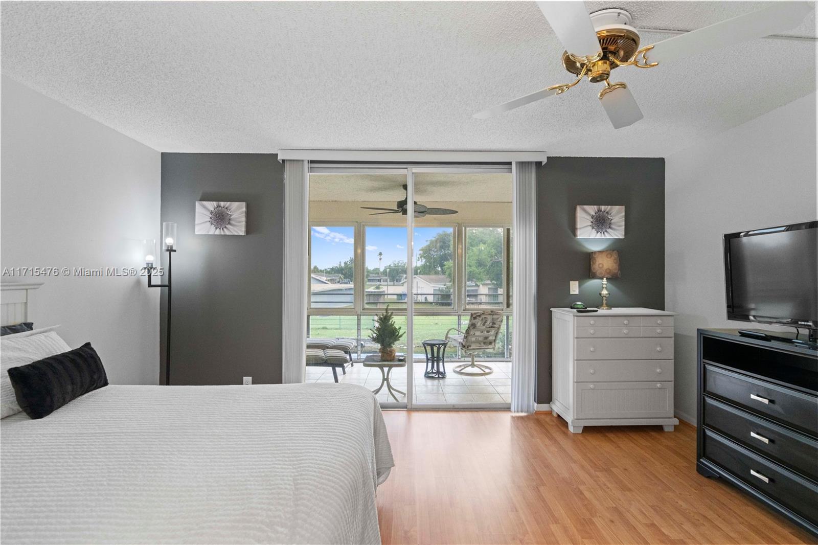 6870 Royal Palm Blvd 208m Property Photo 22
