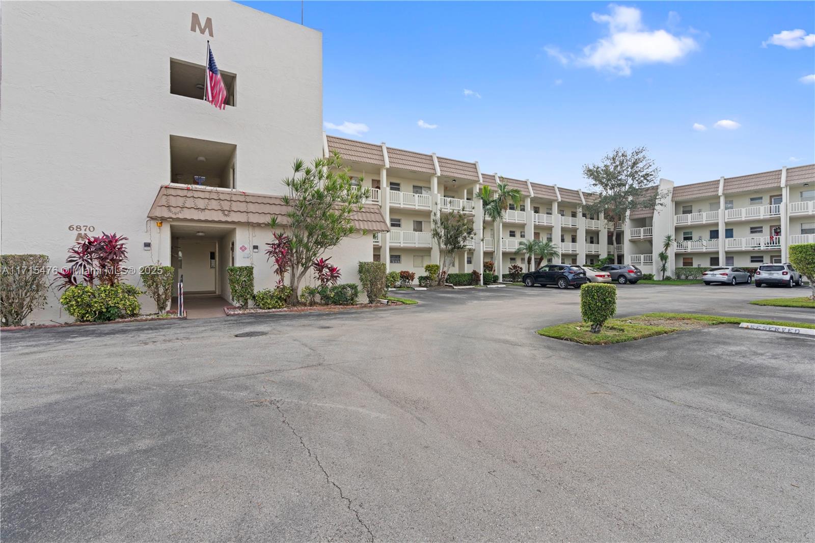 6870 Royal Palm Blvd 208m Property Photo 30