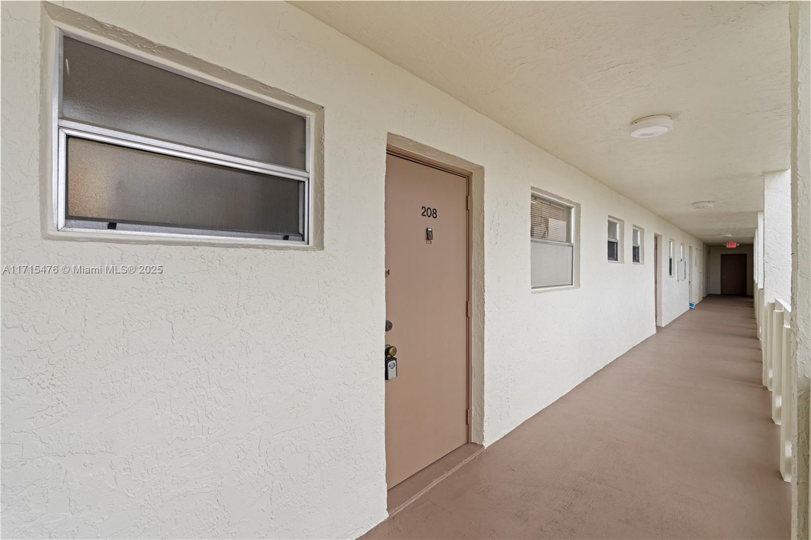 6870 Royal Palm Blvd 208m Property Photo 33