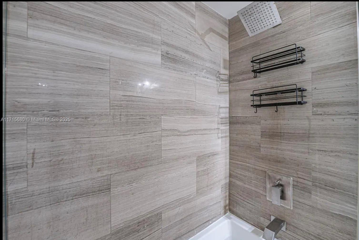 1300 Brickell Bay Dr 2707 Property Photo 12